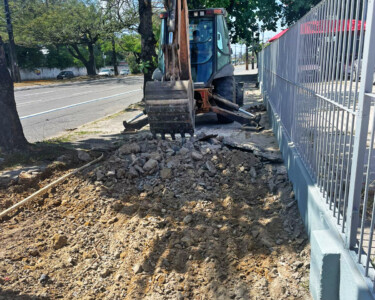 Reforma de Calçada Loja Unidas