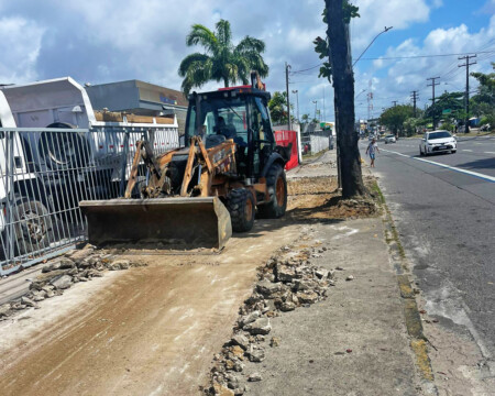 Reforma de Calçada Loja Unidas